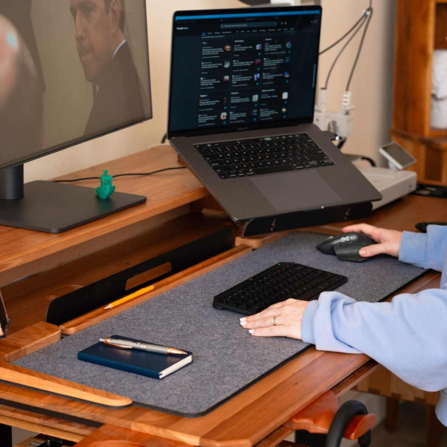Laptop Holder